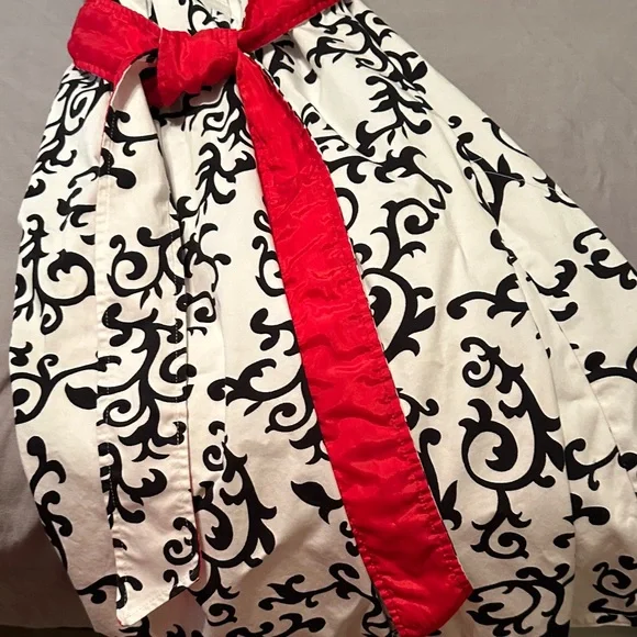 Lane Bryant Elegant Black and White Backless Dress with Red Accent - Picture 6 of 6